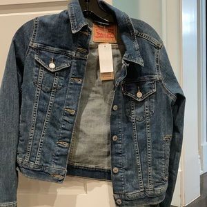 Levi’s Jean jacket NWT